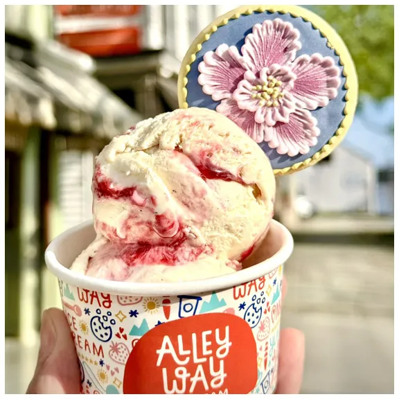 Alleyway Ice Cream - Free on Mothers Day copy.webp
